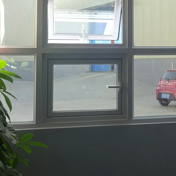 Commercial Aluminium Windows - detail 3